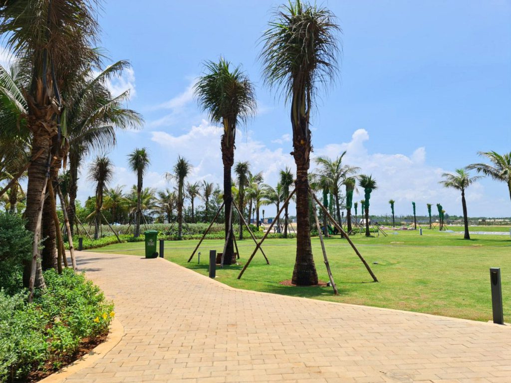 canh-quan-xung-quanh